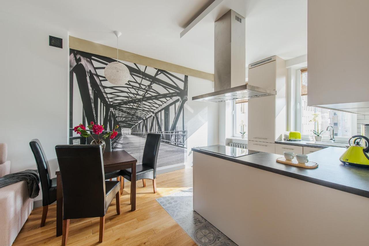 Dworzec Centralny P&O Serviced Apartments Варшава Екстериор снимка