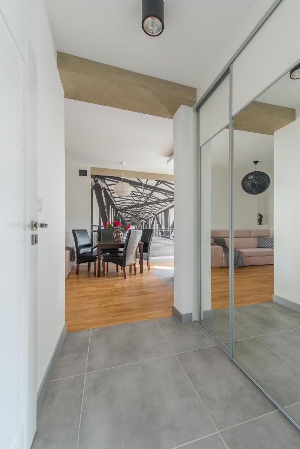 Dworzec Centralny P&O Serviced Apartments Варшава Екстериор снимка